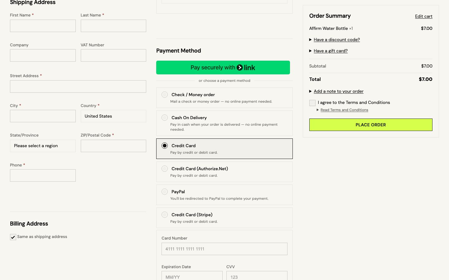 Braintree picked in the demo checkout.